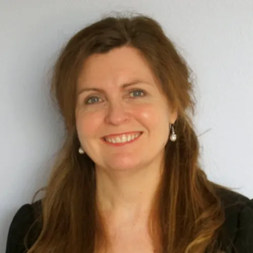Dr Mary McElroy